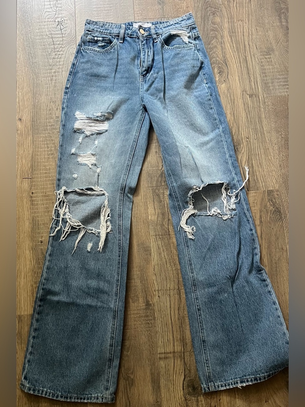 Vervet Distressed Wide-Leg Jeans - Medium Blue